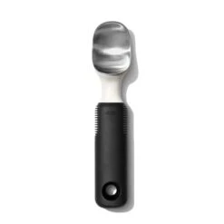 OXO Good Grips Classic Ice Cream Scoop