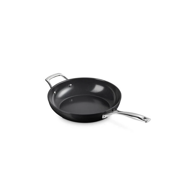 Le Creuset Essential Non-stick Ceramic Deep Fry Pans 1 Le Creuset Essential Non-stick Ceramic Deep Fry Pans