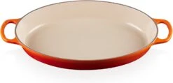 Le Creuset Enameled Cast Iron Signature Oval Baker, 3qt