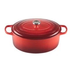 Le Creuset Oval French (Dutch) Oven, 5 Quart -Kitchen Supplies Store RS11961 LC 20191107 FR PS 00003 s lprcopy