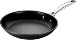 Le Creuset Toughened Nonstick PRO Fry Pan -Kitchen Supplies Store fry10