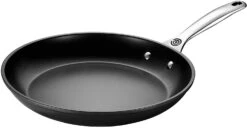 Le Creuset Toughened Nonstick PRO Fry Pan -Kitchen Supplies Store lecreusettnsp2200 28