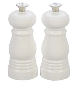 Le Creuset Petite Salt And Pepper Mill Set