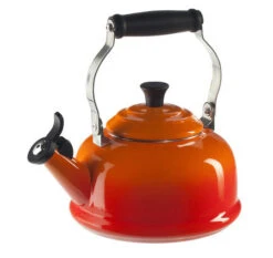 Le Creuset Whistling Kettle -Kitchen Supplies Store q3101 2 kettle flame 1.7qt